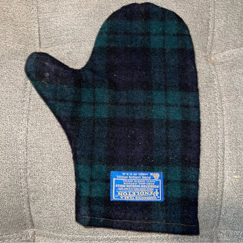 Pendleton vintage oven mitt blue green plaid